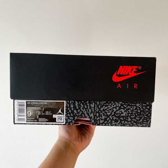 Jordan 3 Fire Red 2022 - Picture 16 of 16